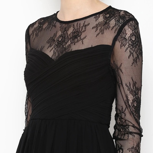 FOREVER NEW | Lilly Lace Soft Prom Dress | Black | Size 14 - Picture 5 of 16